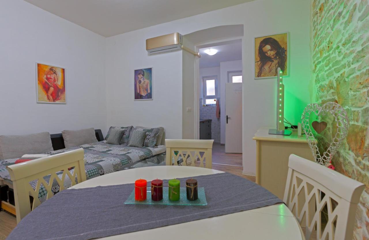 Apartment Rich Pula